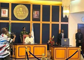 BREAKING: Administrator of Rivers State, Vice Admiral Ibok-Ete Ibas (Rtd) Arrives Government House in Port Harcourt, Rivers State