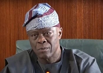FG Says Naira-for-Crude Oil deal Will Continue