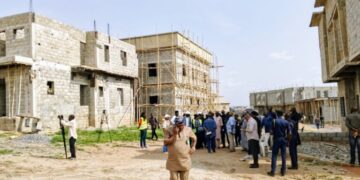 FCTA Orders Demolition of Over 10 illegal Duplexes Built on Abuja Green Area