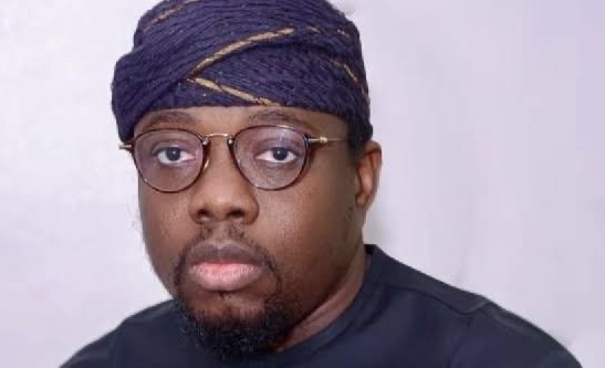 Osun Speaker, 24 PDP Lawmakers Defect to Accord Party