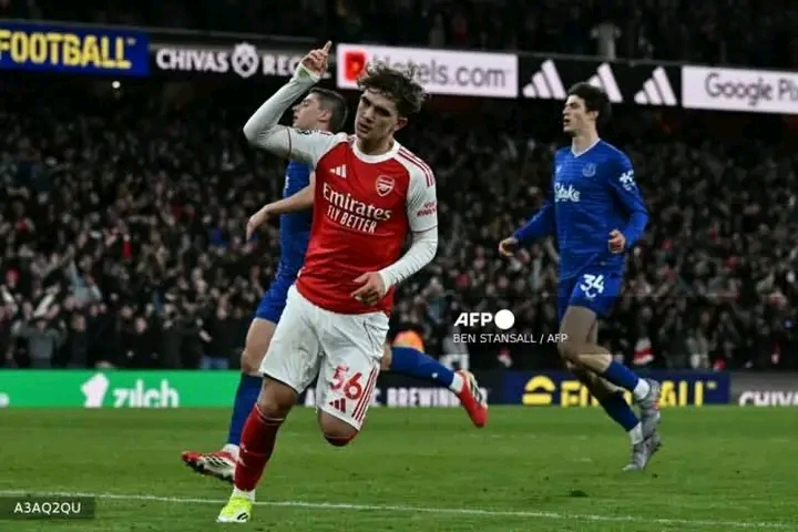 Rooney Believes Arsenal’s Dowman Can Win the League at 16